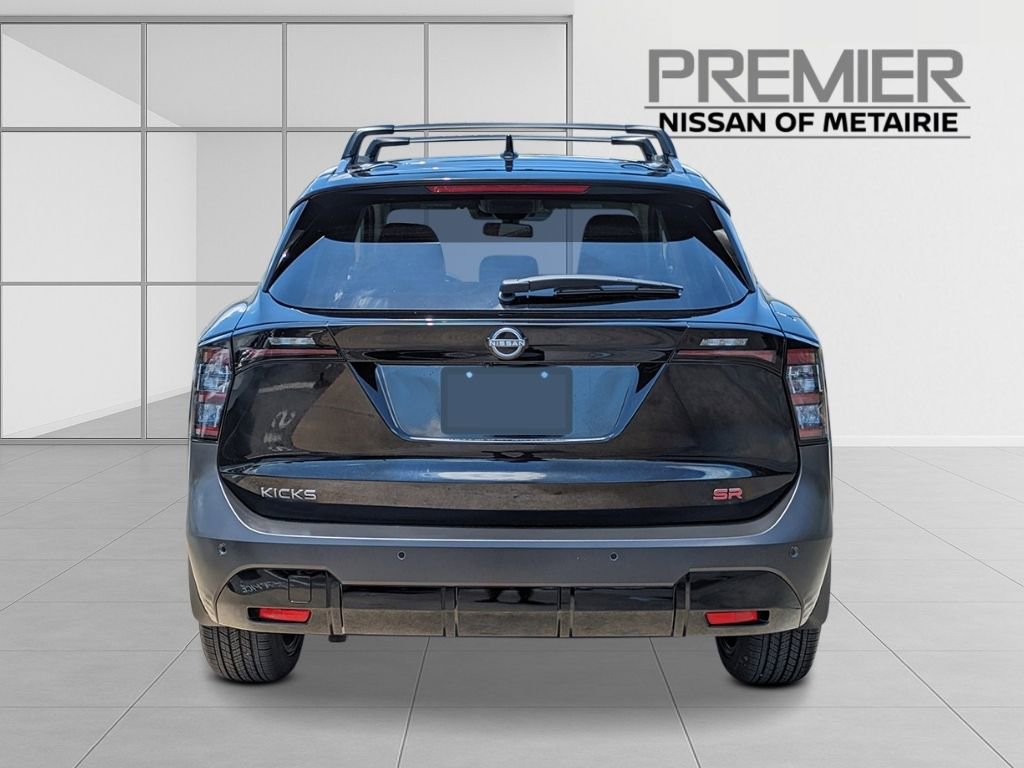 New 2026 Nissan Kicks SR image 4