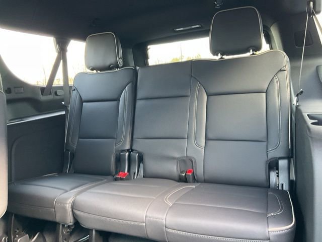 Certified 2024 Chevrolet Suburban Premier w/ Premium Package AWD/4WD image 10