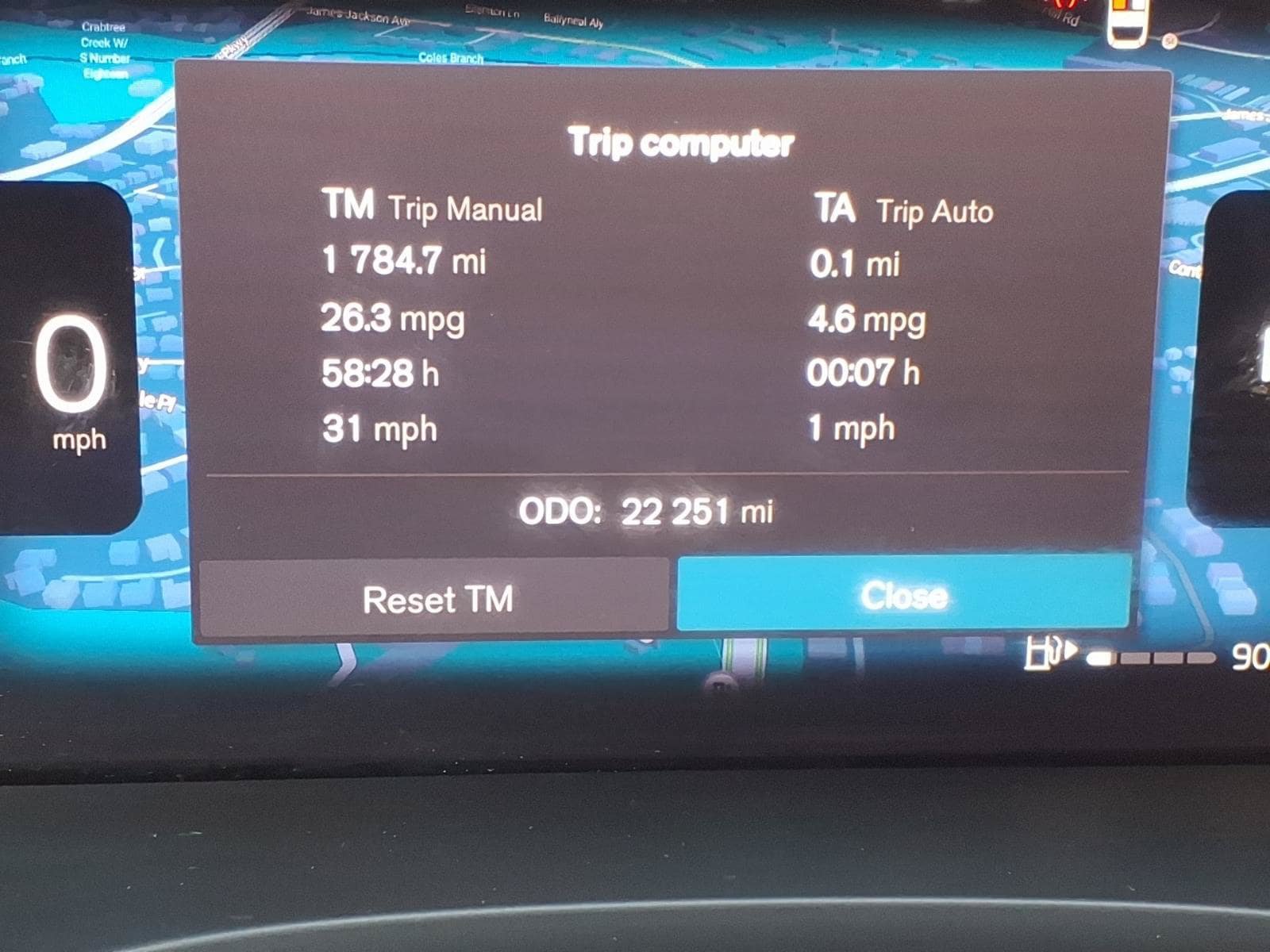 Certified 2024 Volvo XC60 B5 Plus AWD/4WD image 29