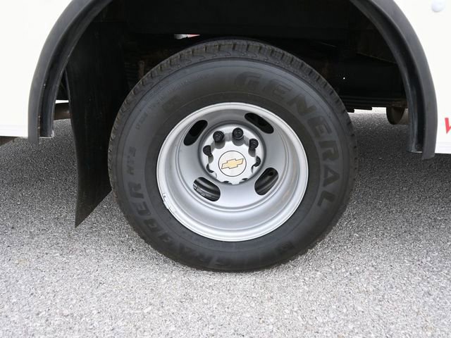 Used 2022 Chevrolet Express 3500 w/ Power Convenience Package image 21