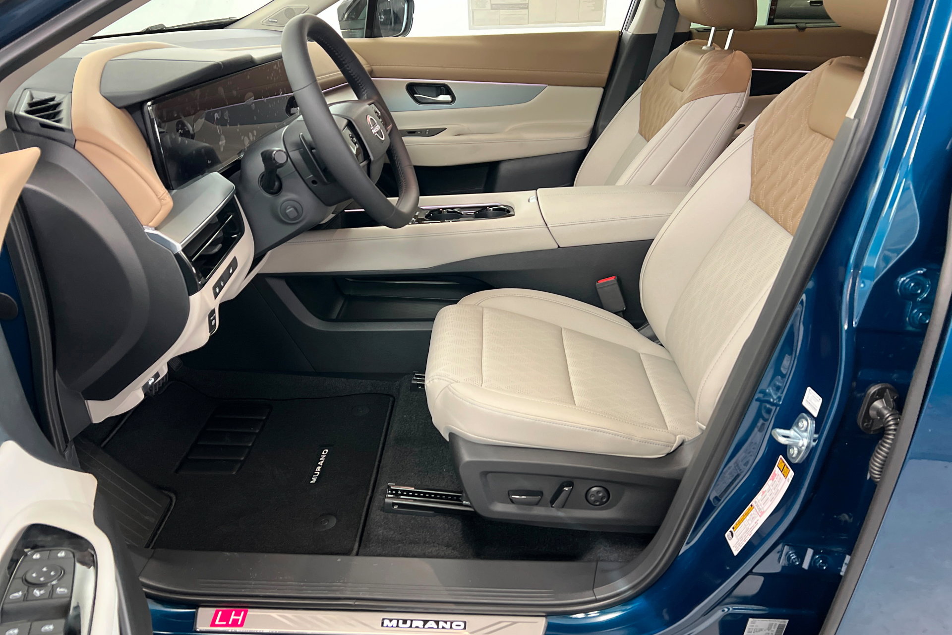 New 2026 Nissan Murano Platinum w/ Cargo Package image 17