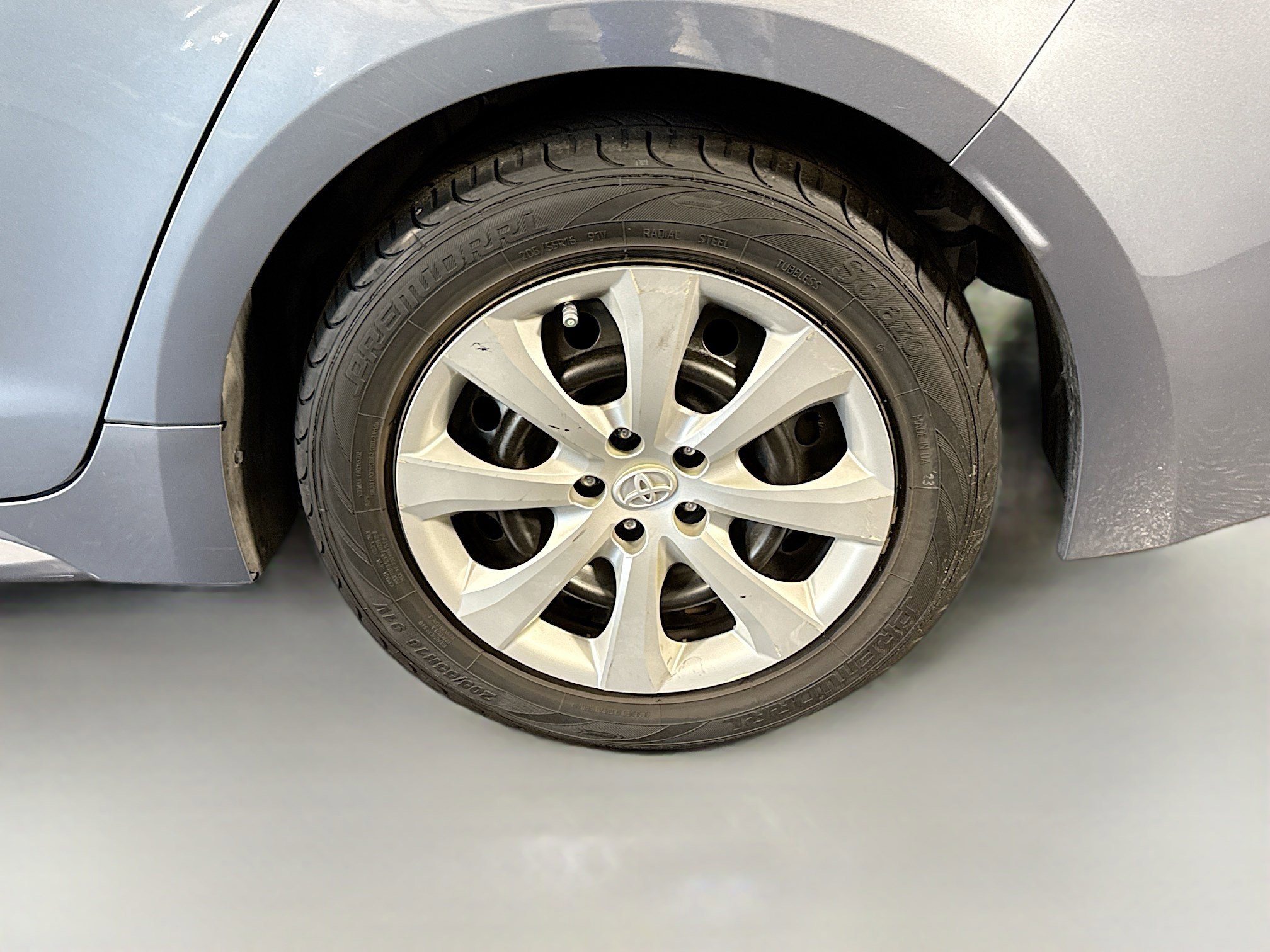 Used 2022 Toyota Corolla LE FWD image 36