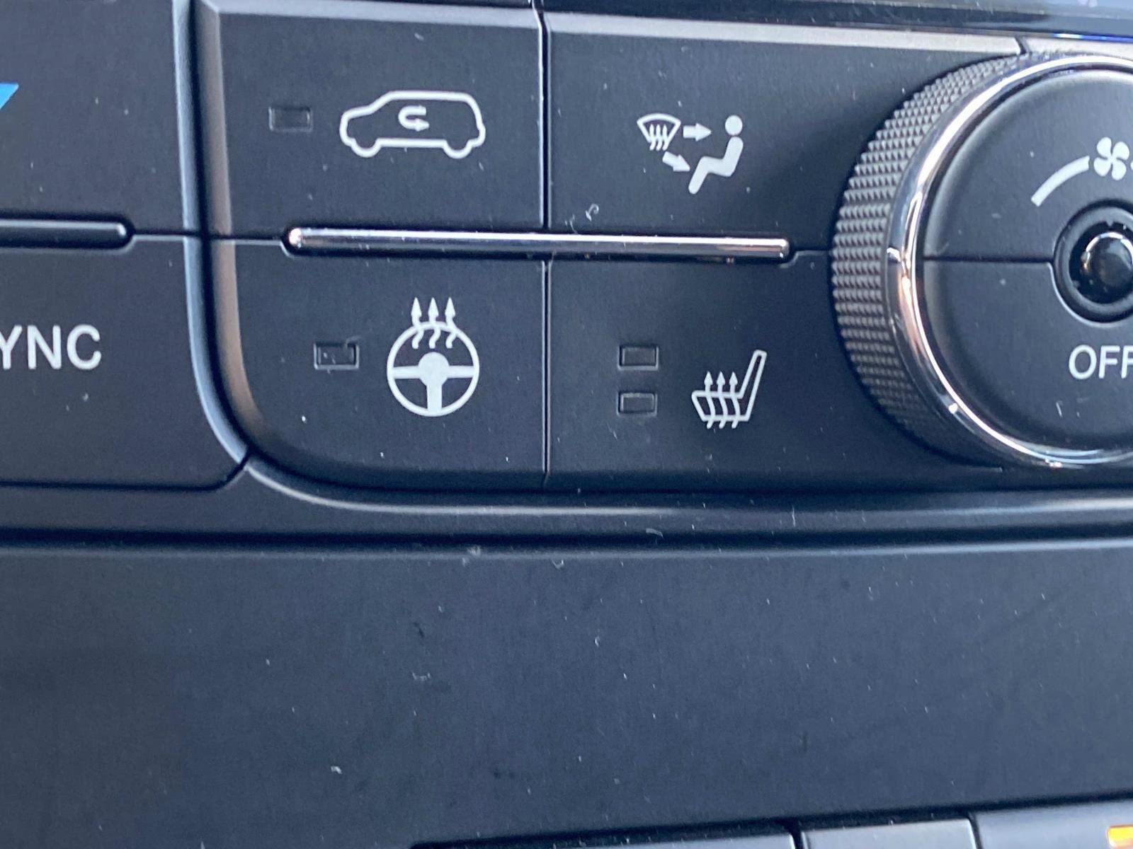 Used 2019 Dodge Grand Caravan GT image 31