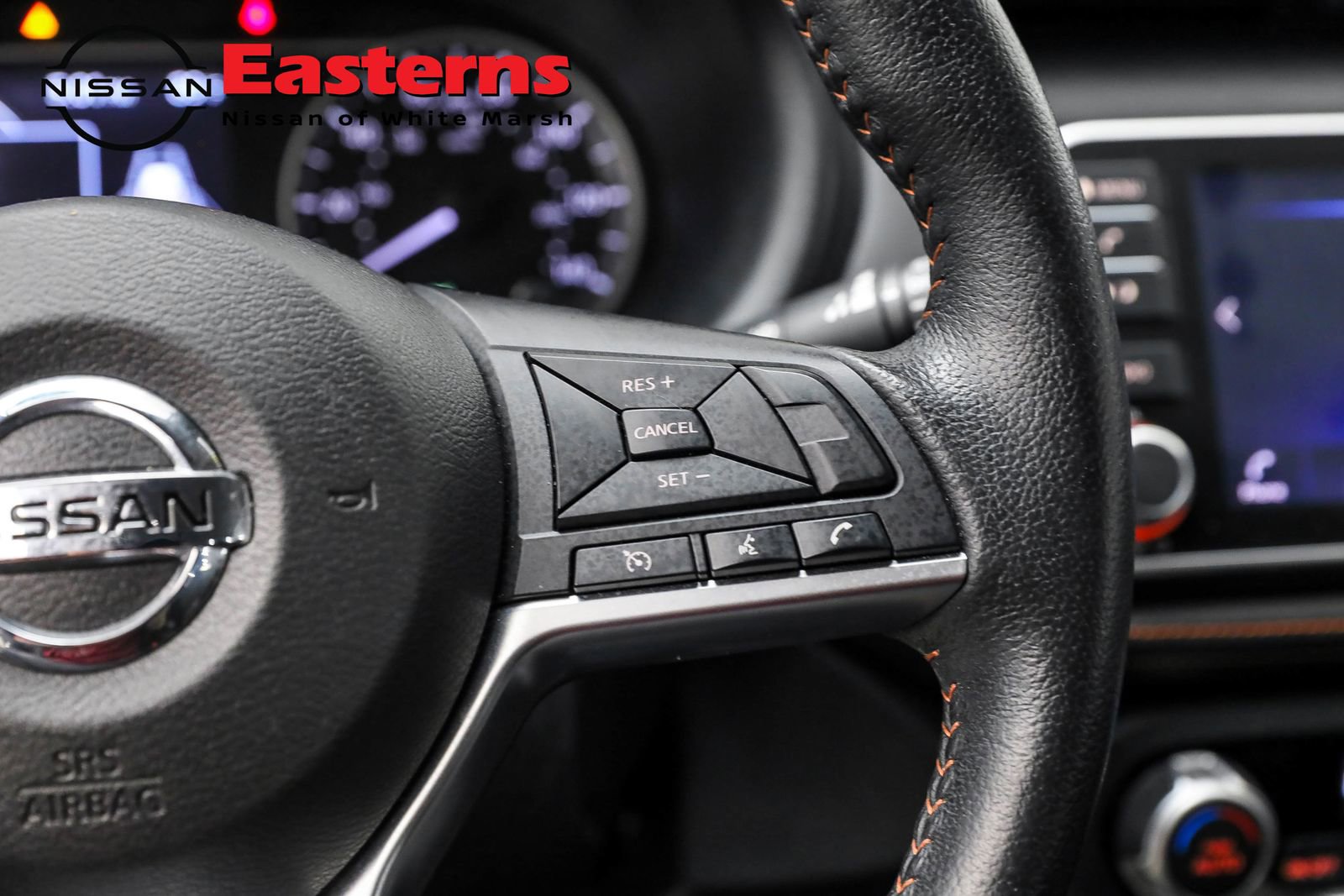 Used 2020 Nissan Kicks SR image 31