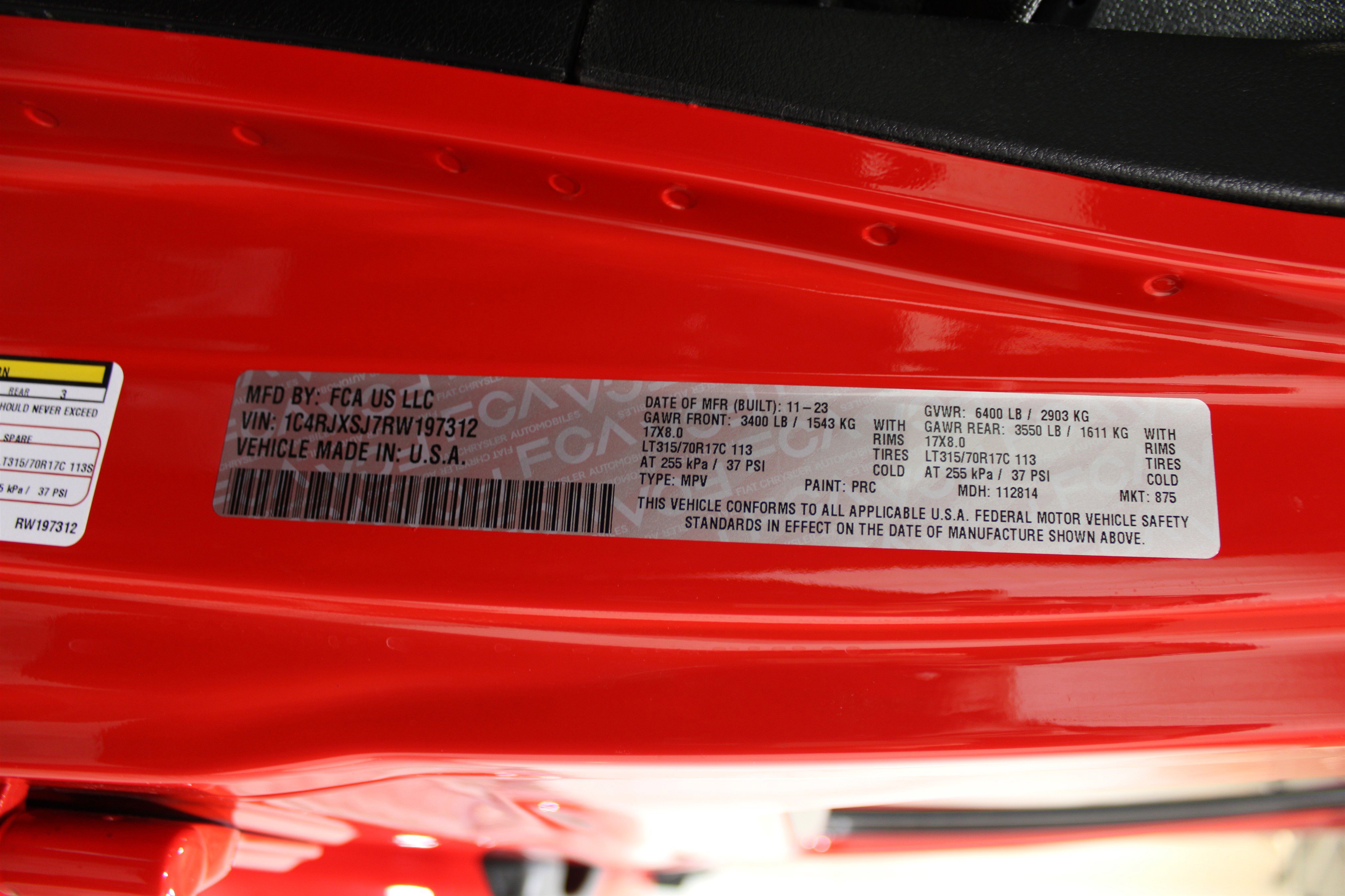 Used 2024 Jeep Wrangler Unlimited Rubicon 392 image 40