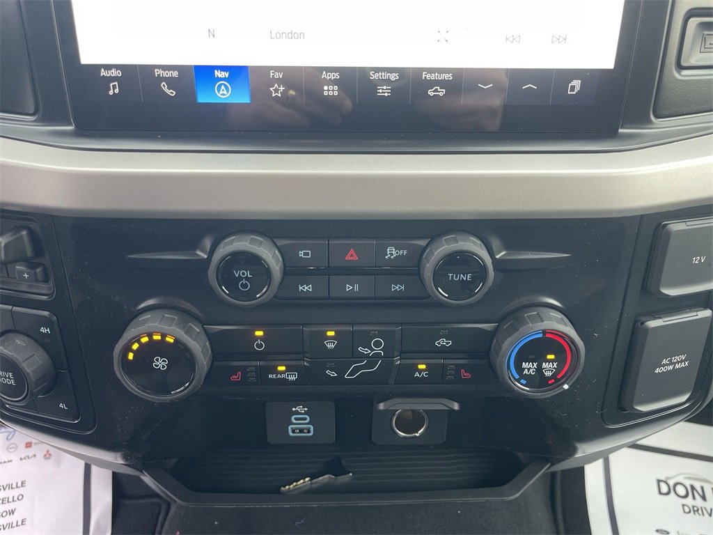 New 2026 Ford F250 XLT w/ XLT Premium Package image 25