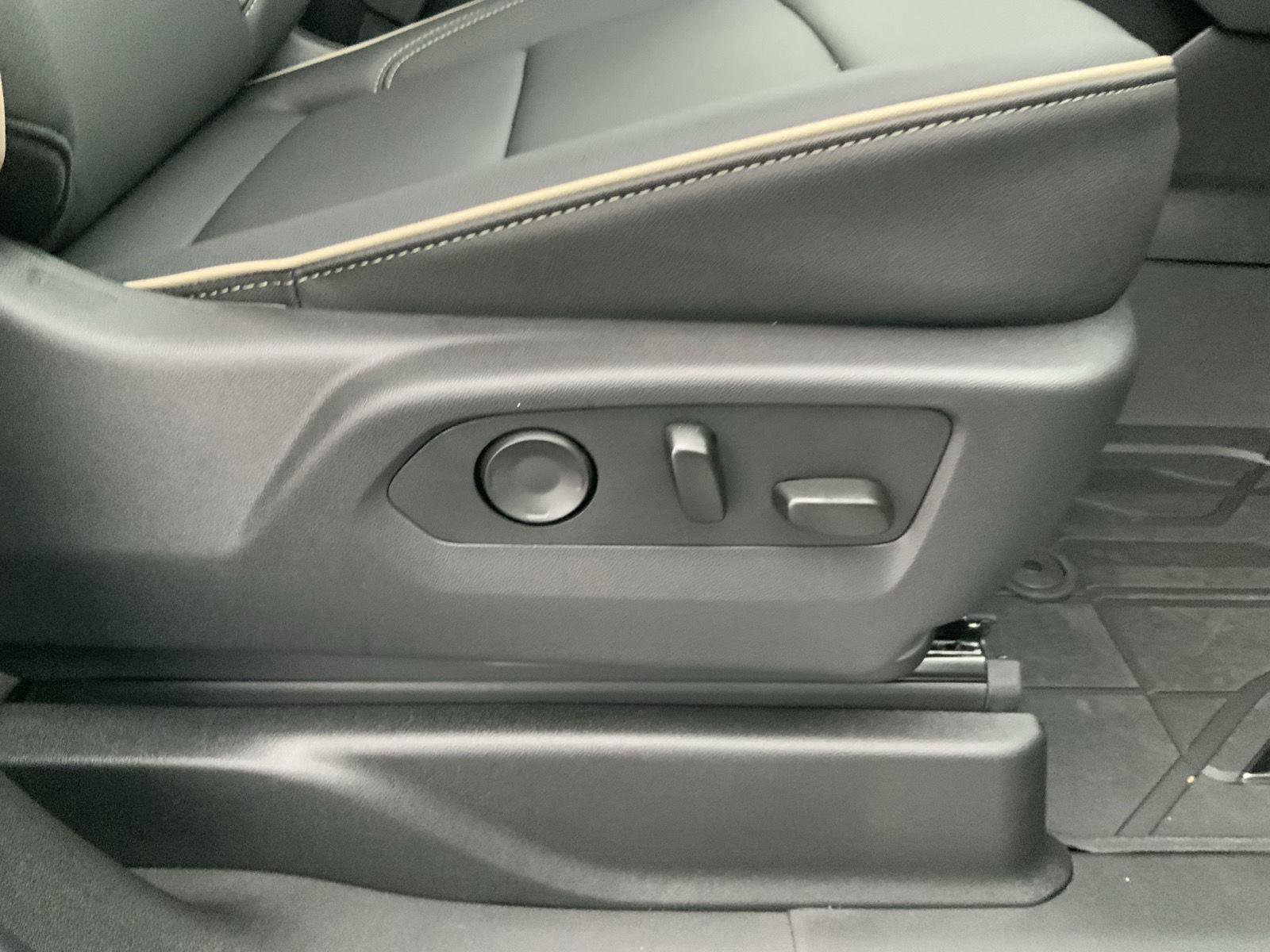 New 2026 Chevrolet Tahoe Premier w/ Sun And Tow Package image 67