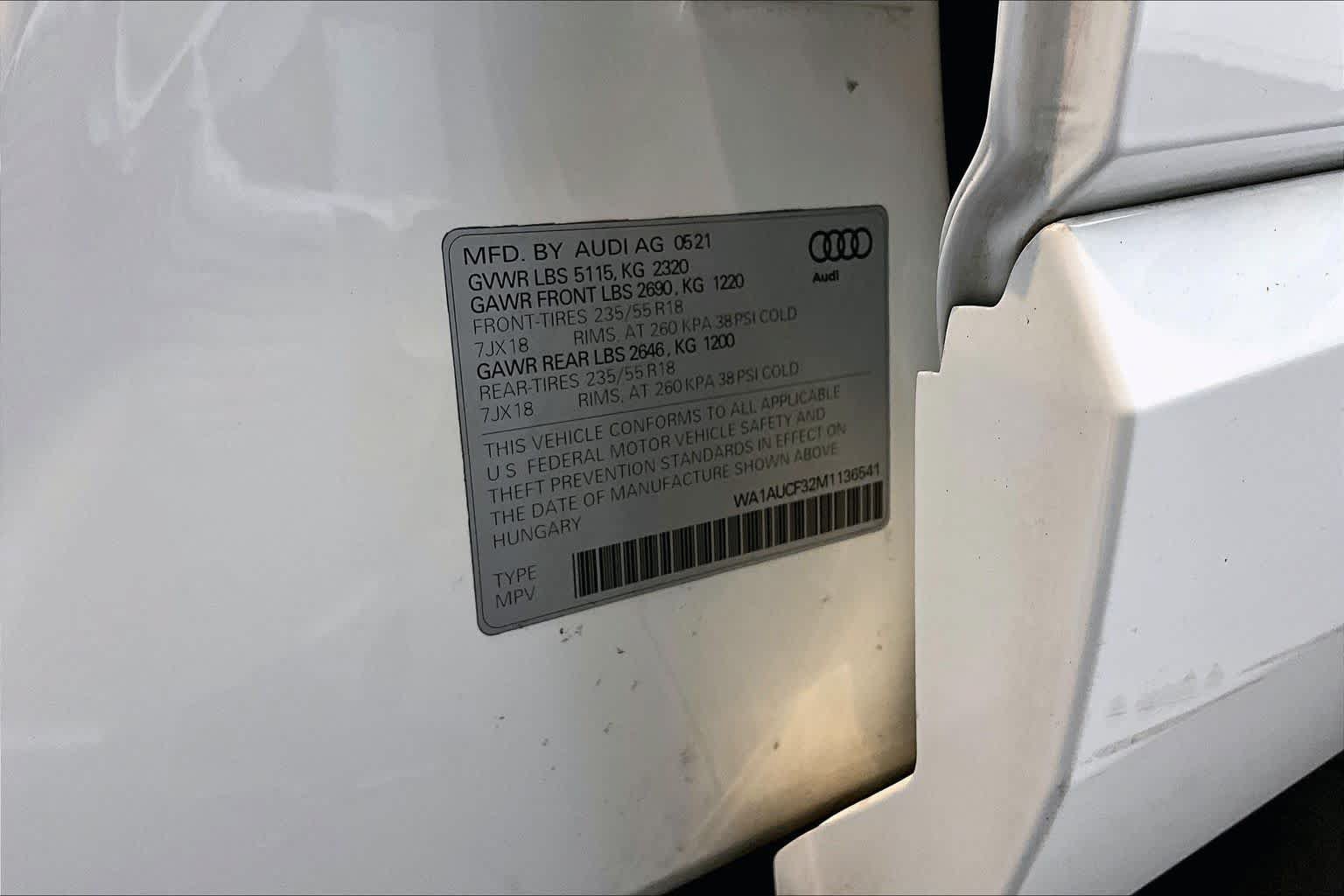 Used 2021 Audi Q3 2.0T Premium w/ Convenience Package AWD/4WD image 34