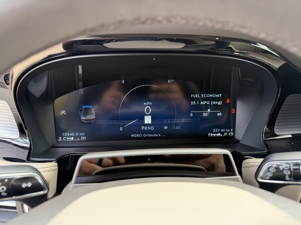 Used 2024 Lincoln Corsair FWD w/ Equipment Group 102A image 19