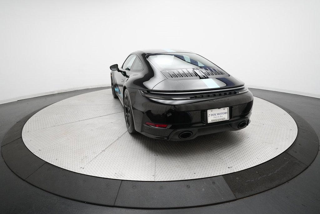 Used 2025 Porsche 911 Carrera S image 3