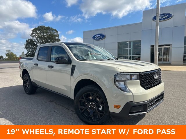 New 2025 Ford Maverick XLT w/ Black Appearance Package image 3