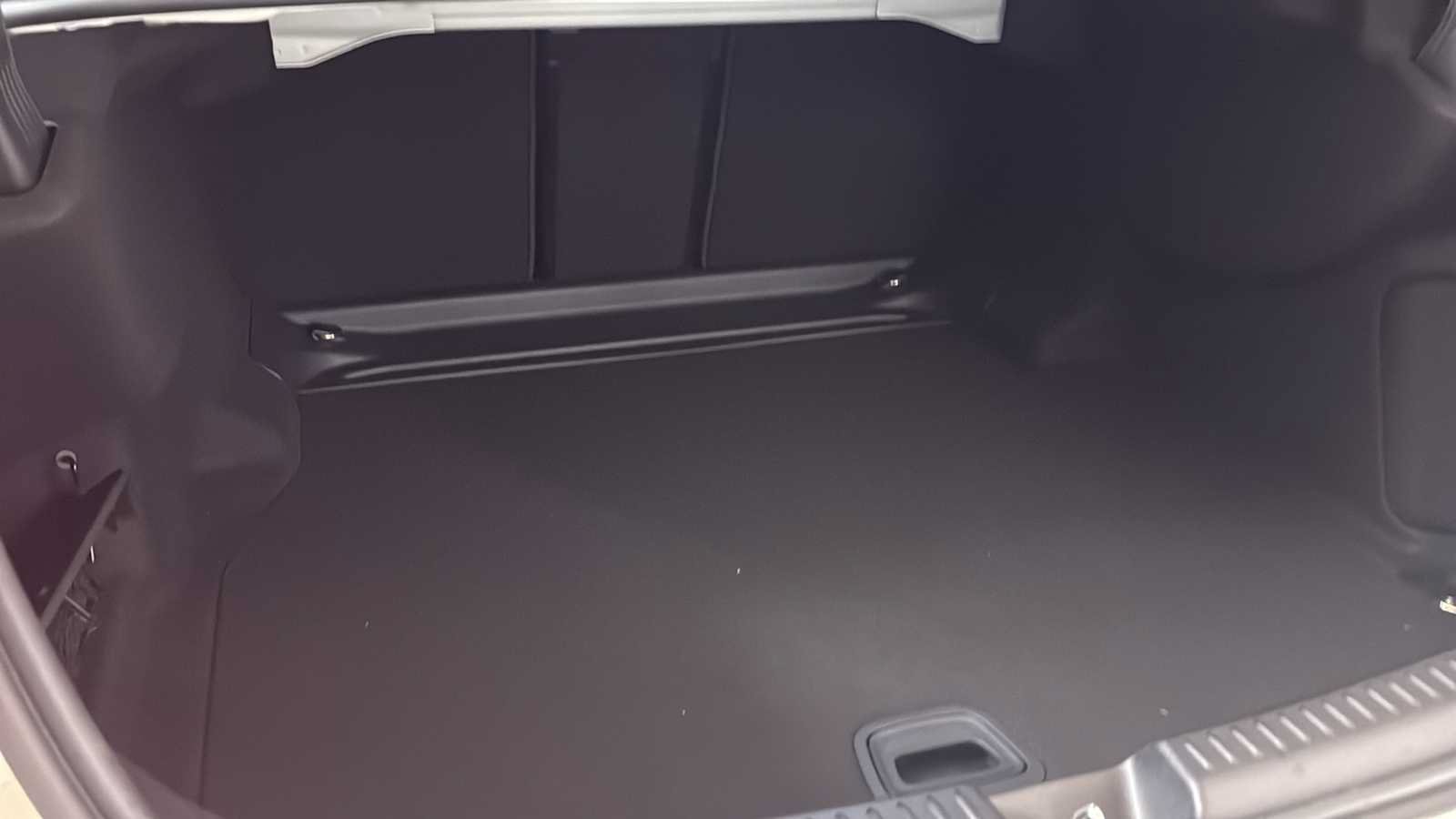 New 2027 Mercedes-Benz E 450 4MATIC Sedan image 33