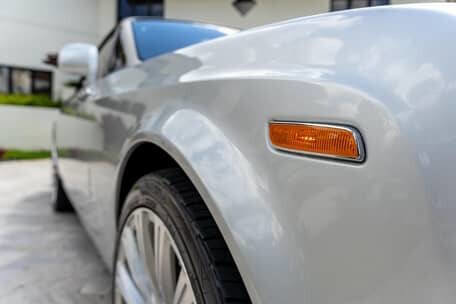 Used 2014 Rolls-Royce Phantom Drophead Coupe image 22