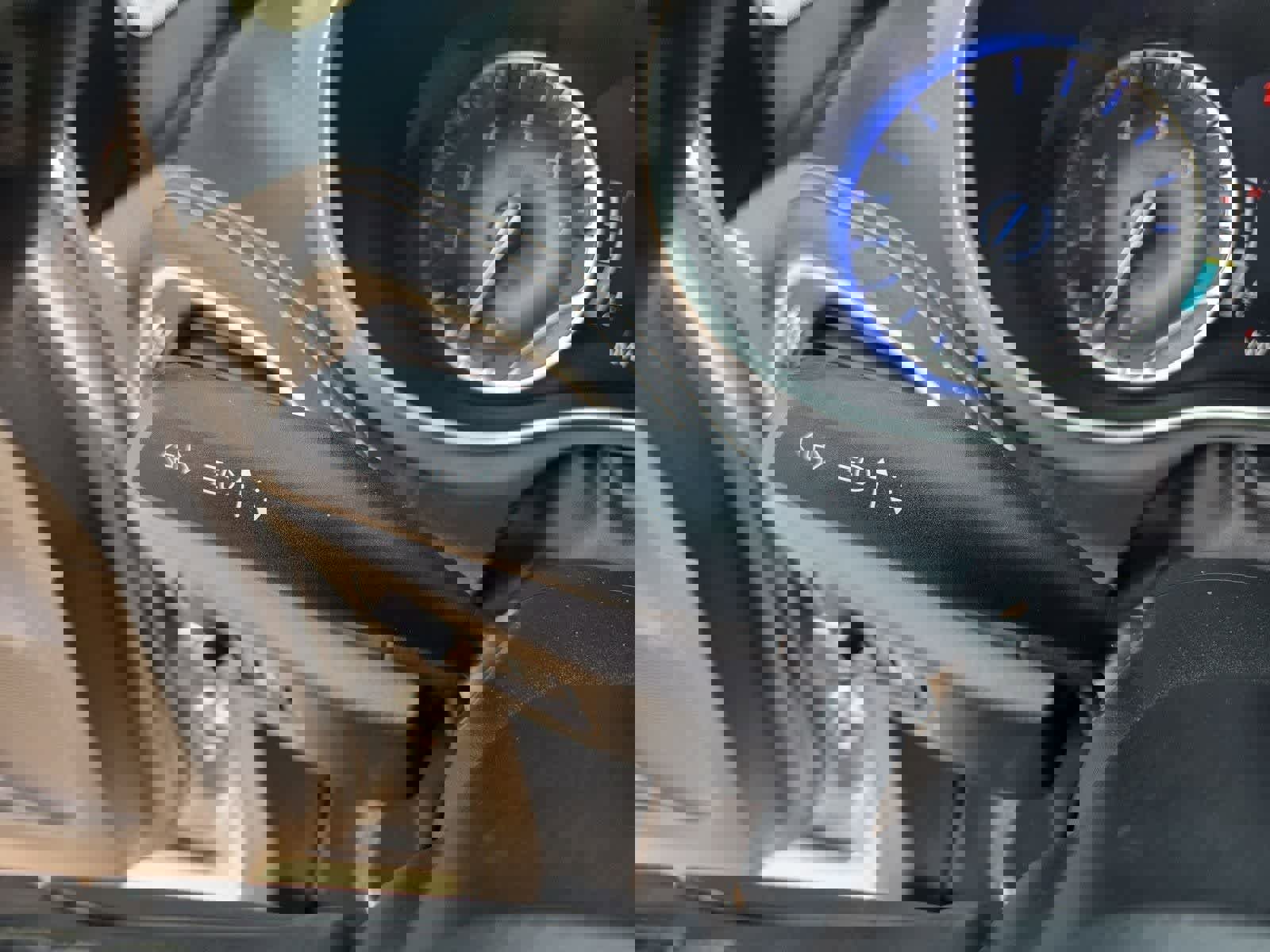 Used 2021 Chrysler Pacifica Touring w/ S Appearance Package image 24