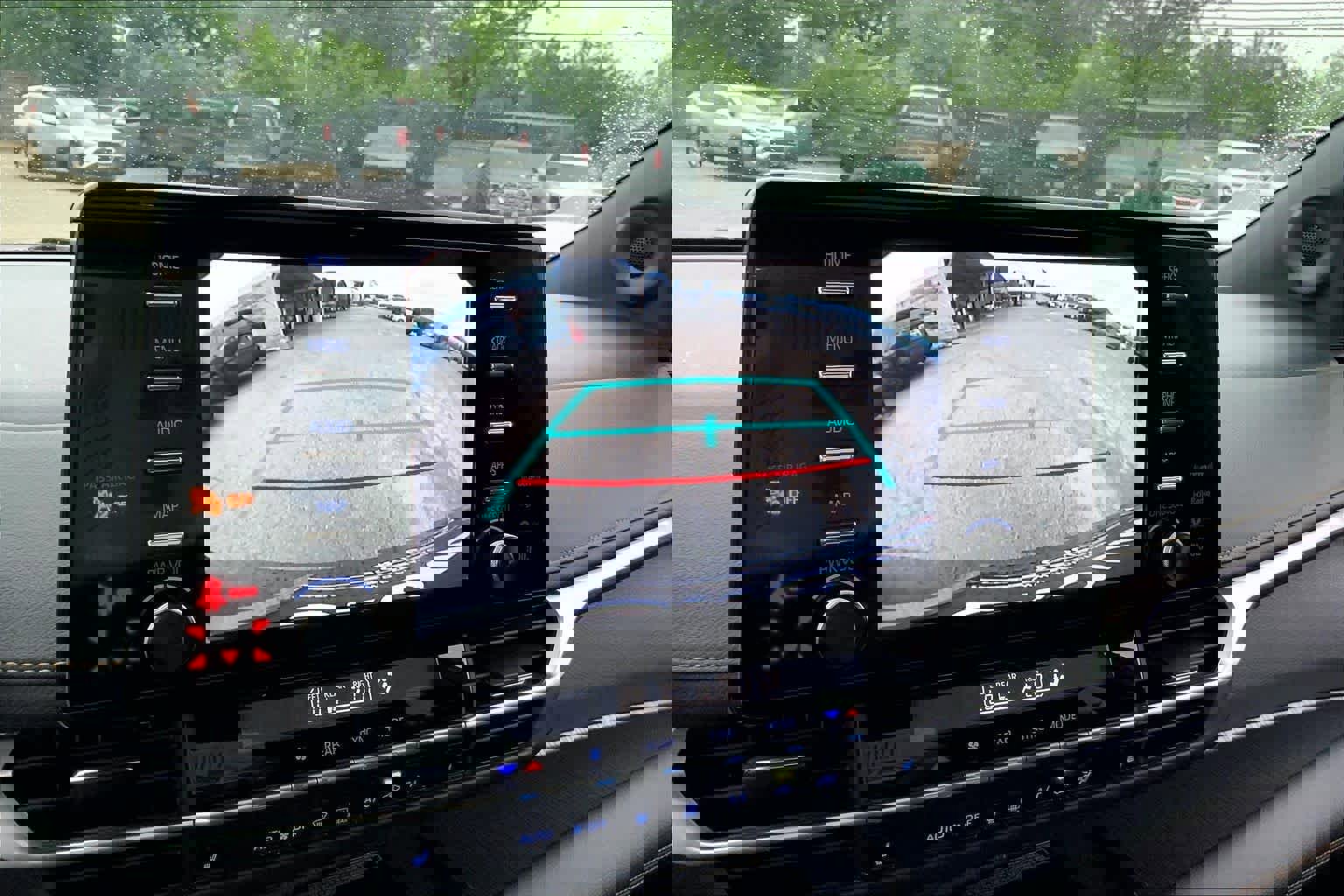 Used 2024 Toyota Sienna XLE Woodland Edition AWD/4WD image 27