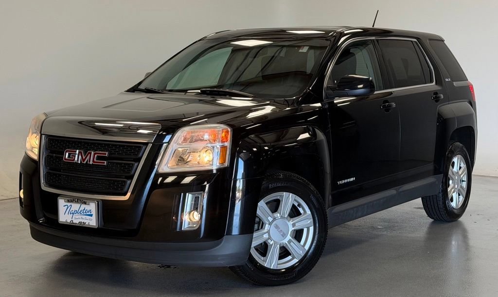 Used 2014 GMC Terrain SLE FWD image 1