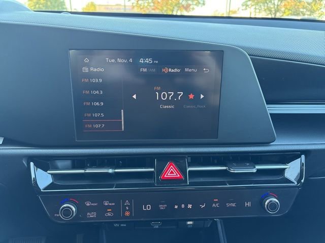 Certified 2024 Kia Niro LX image 13