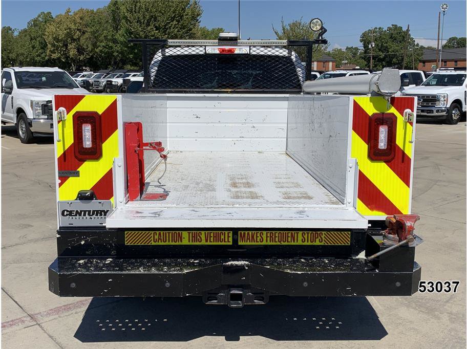 Used 2021 Ford F250 XL w/ Power Equipment Group RWD image 9