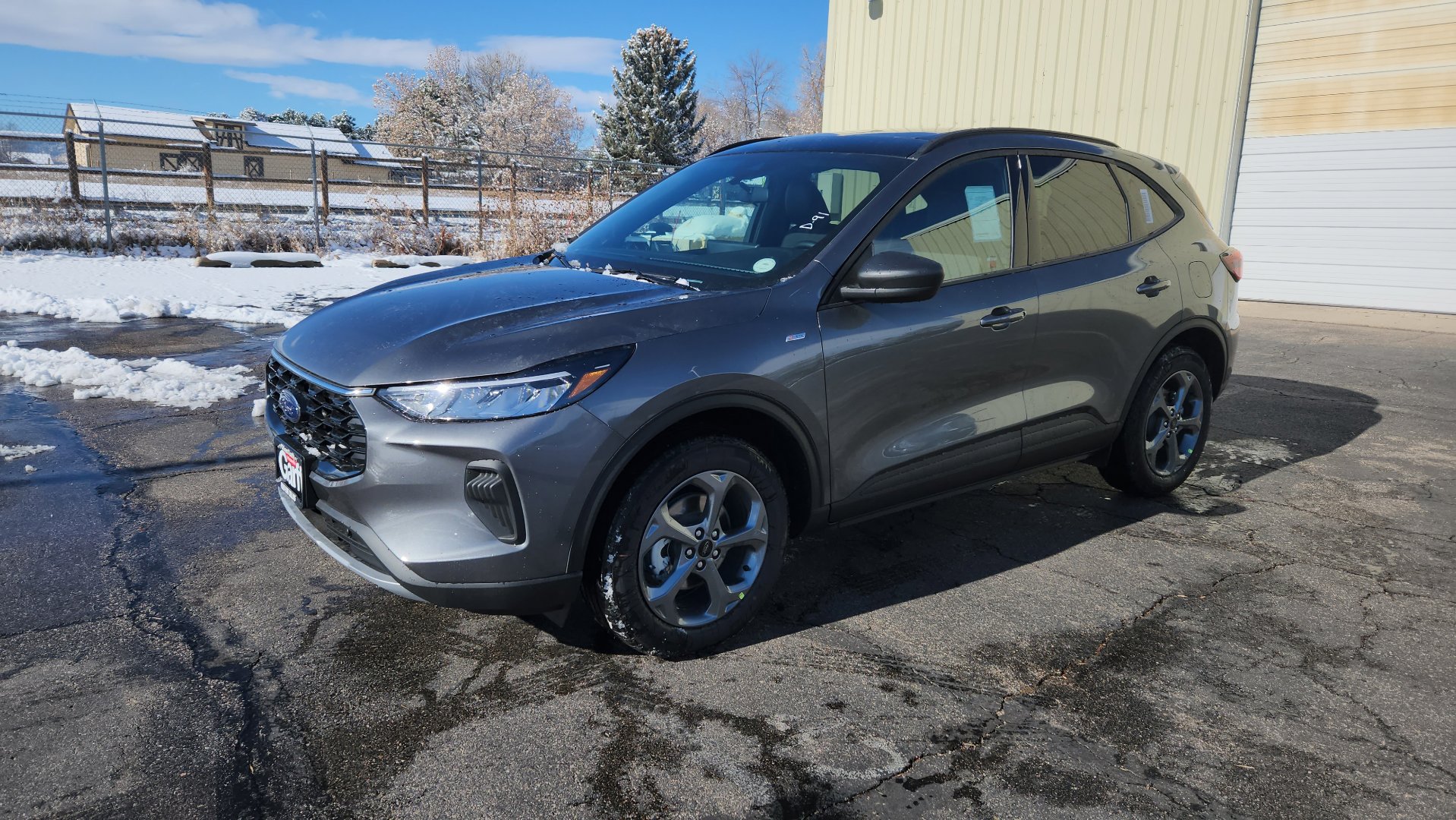 New 2026 Ford Escape ST-Line w/ Tech Pack #1 image 2