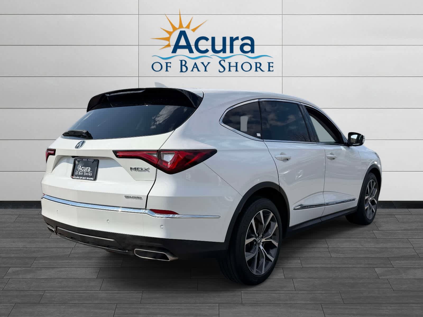Used 2023 Acura MDX SH-AWD w/ Technology Package image 6