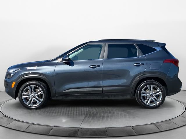 Used 2021 Kia Seltos S AWD/4WD image 2
