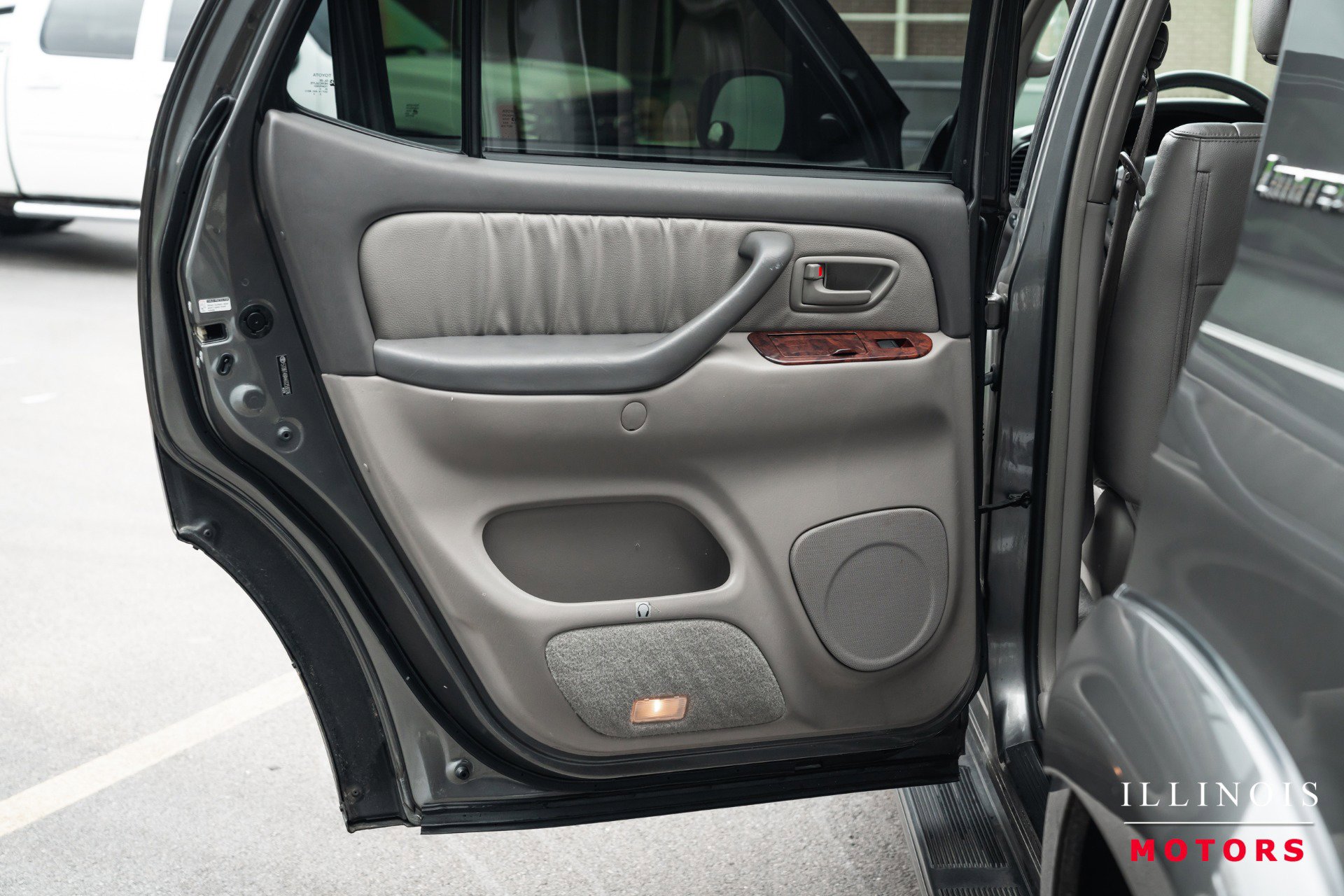 Used 2006 Toyota Sequoia Limited image 19