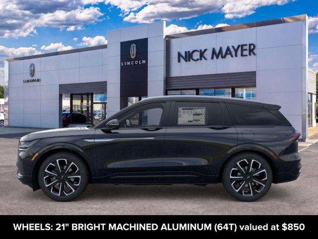 New 2026 Lincoln Nautilus Reserve AWD/4WD image 3
