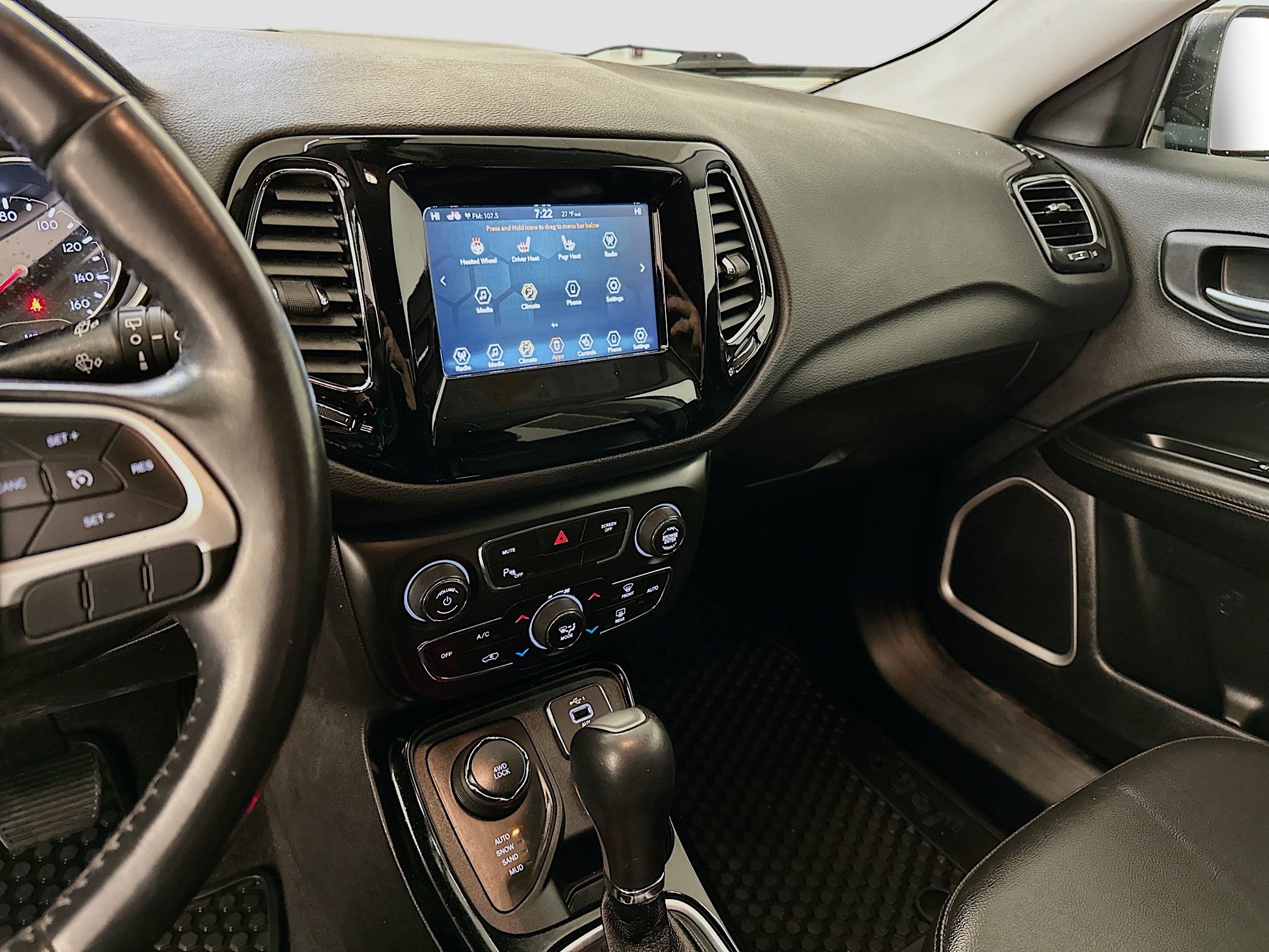 Used 2020 Jeep Compass Latitude image 26