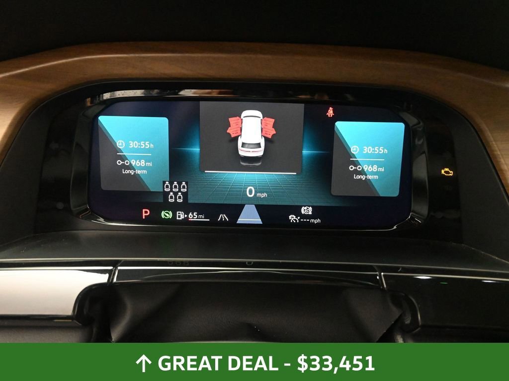 Used 2025 Volkswagen Atlas SE image 39