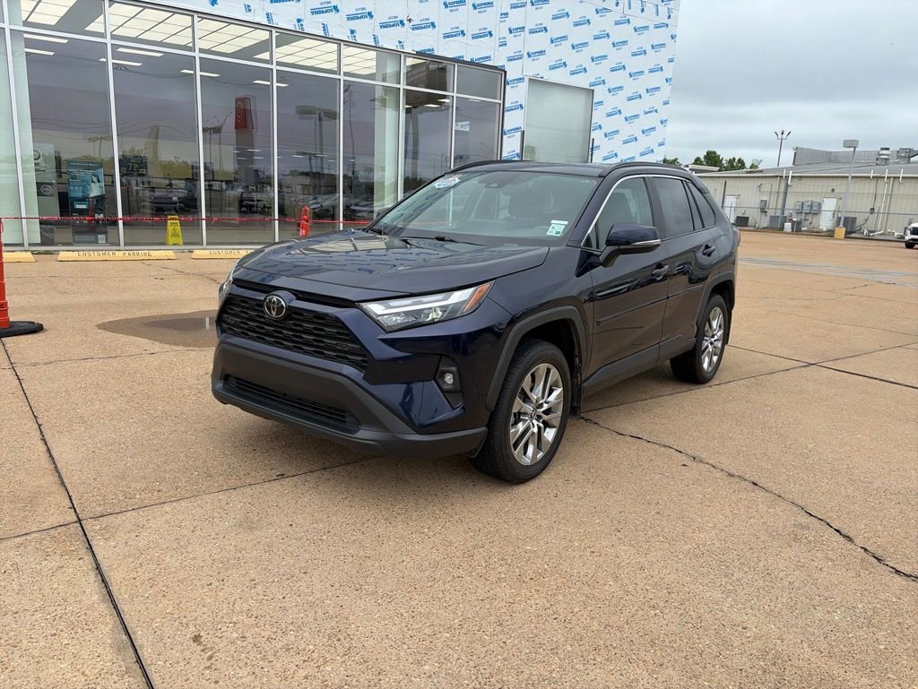 Used 2023 Toyota RAV4 XLE Premium FWD image 1