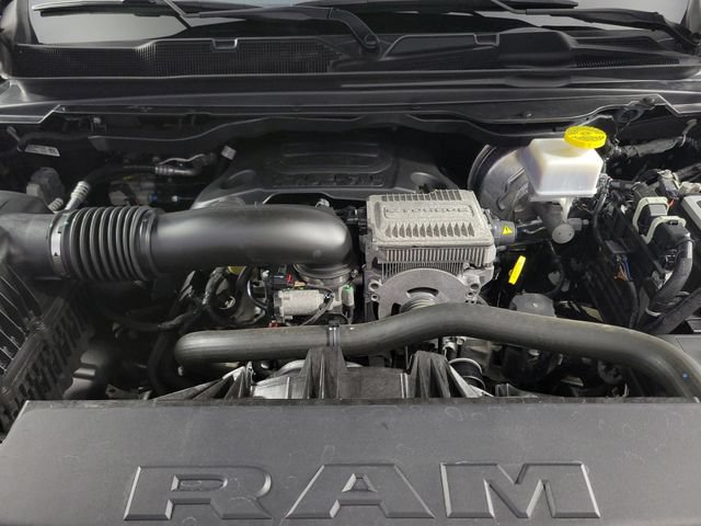 Used 2023 RAM 1500 Laramie AWD/4WD image 14