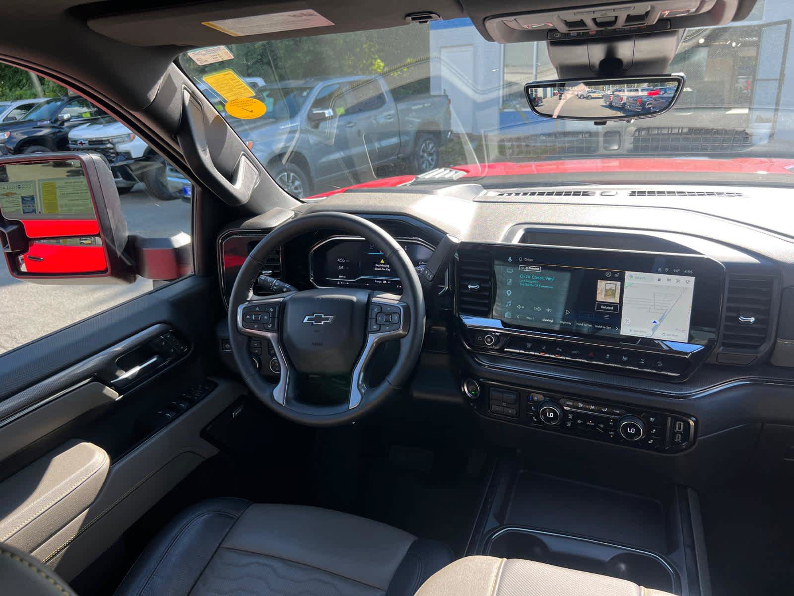 Certified 2025 Chevrolet Silverado 2500 ZR2 w/ Technology Package AWD/4WD image 34