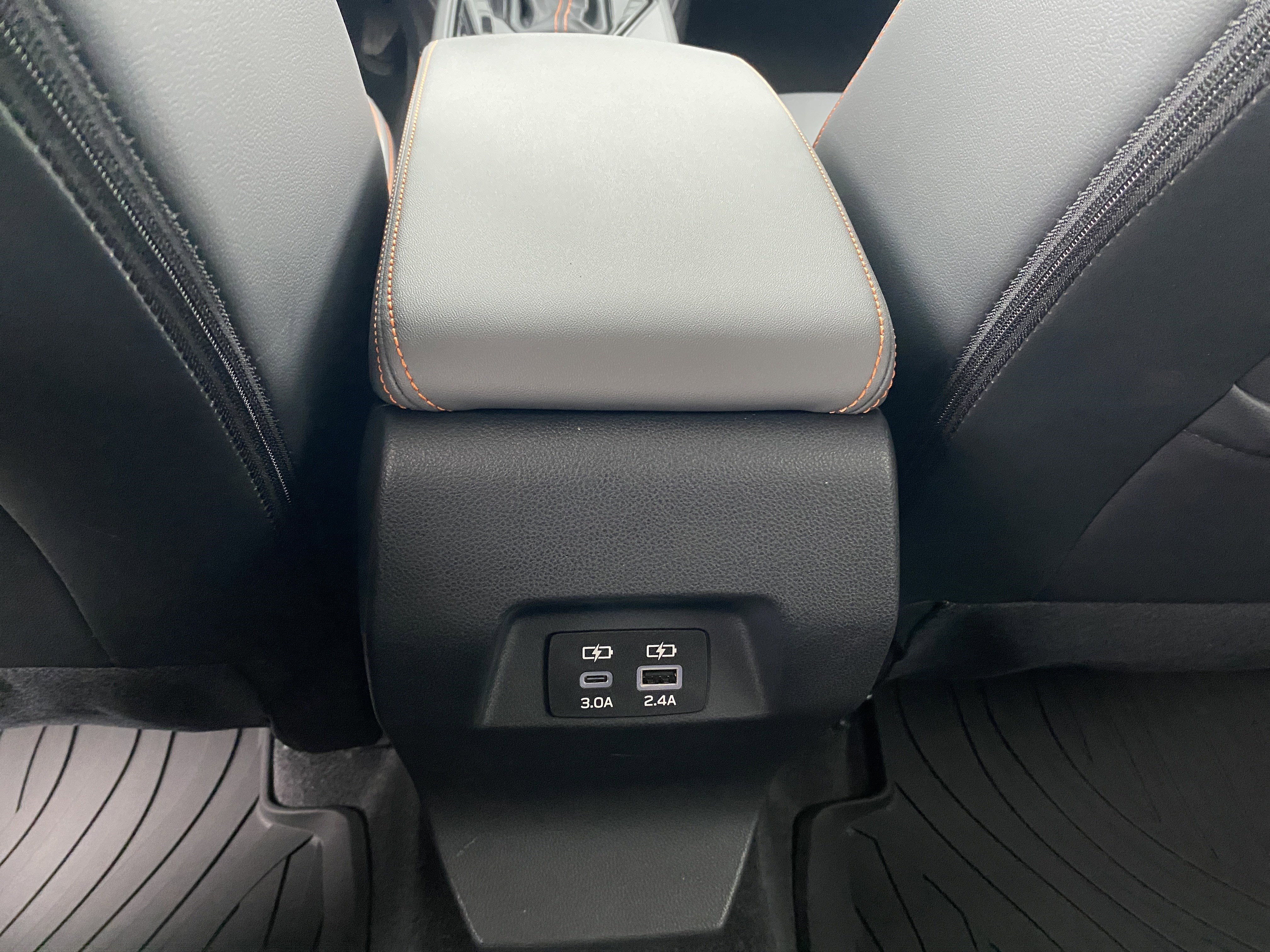 Used 2025 Subaru Crosstrek 2.5i Limited w/ Crosstrek Mirror Package image 33