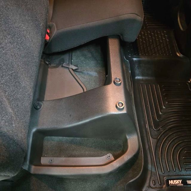 Used 2018 GMC Canyon SLE w/ SLE Convenience Package image 37