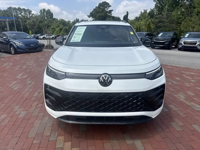 Used 2026 Volkswagen Tiguan SE R-Line FWD image 31