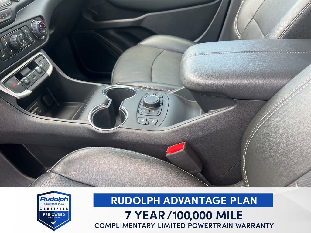 Used 2024 GMC Terrain SLT image 24