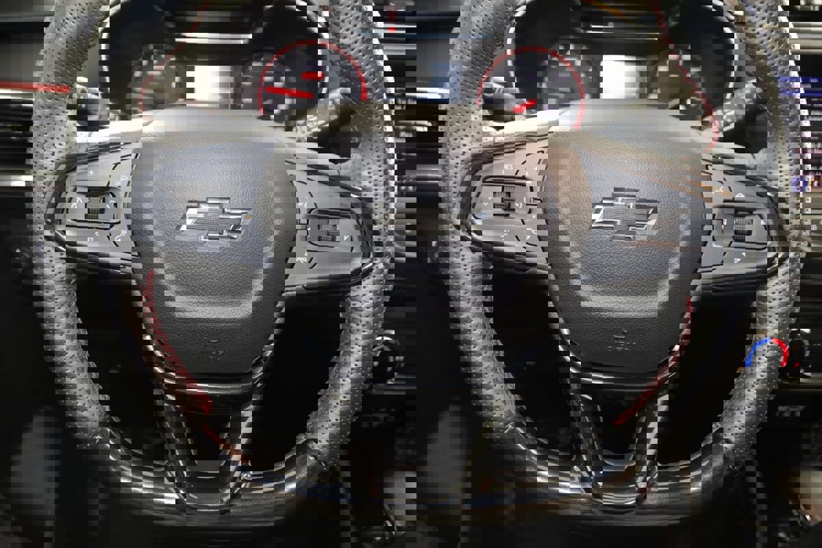 Used 2023 Chevrolet TrailBlazer RS image 39