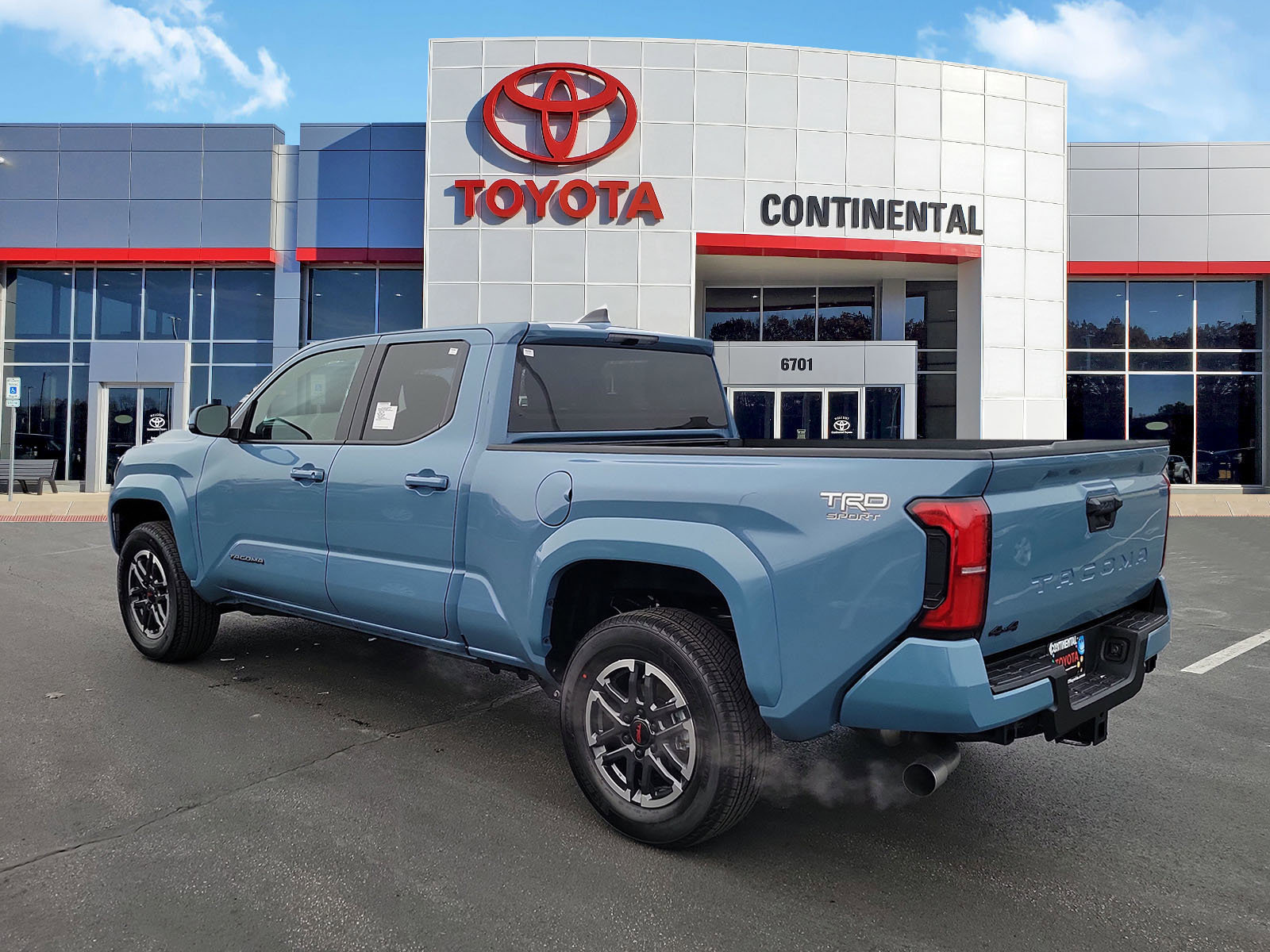 New 2026 Toyota Tacoma TRD Sport image 4