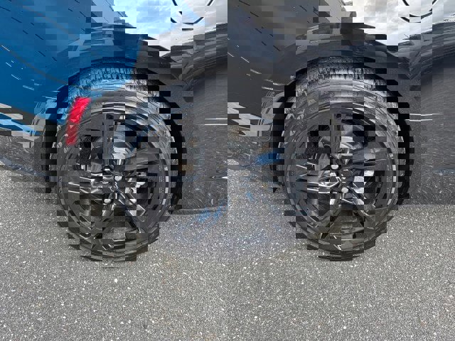 Used 2023 Chevrolet Camaro LT w/ Technology Package image 7