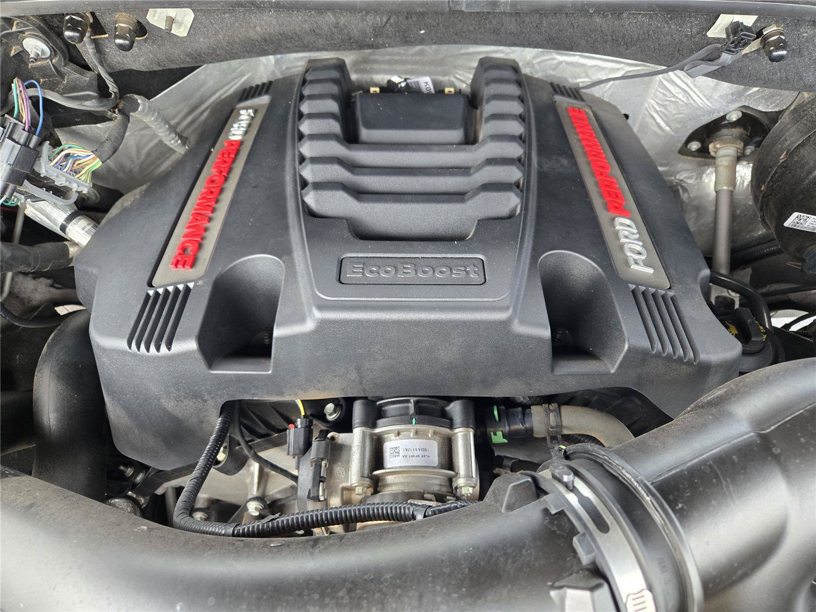 Used 2019 Ford F150 Raptor w/ Equipment Group 802A Luxury AWD/4WD image 30