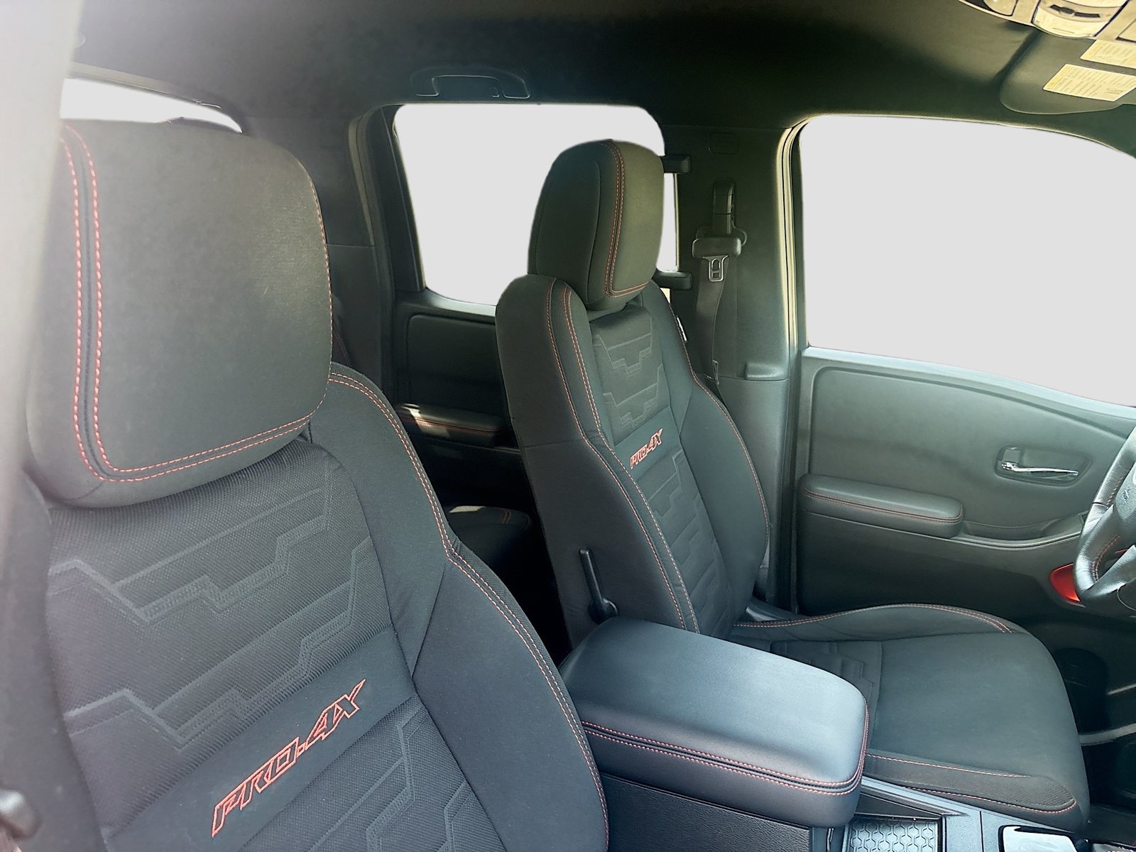 Used 2022 Nissan Frontier PRO-4X AWD/4WD image 27