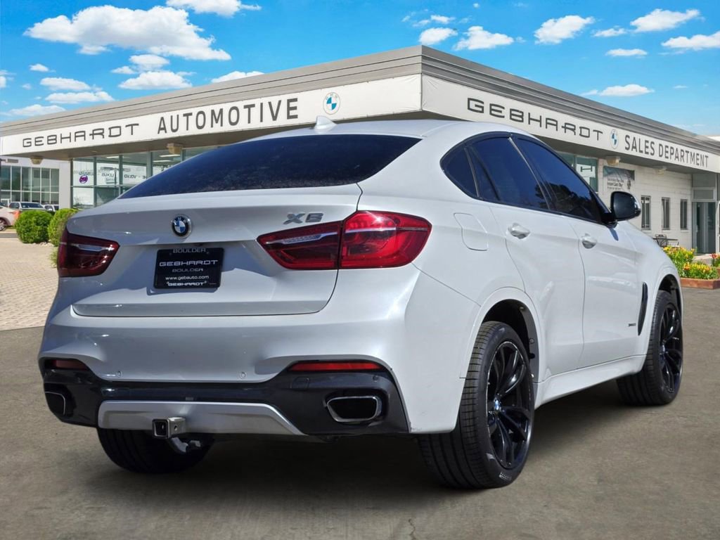 Used 2018 BMW X6 xDrive50i w/ M Sport Package image 5