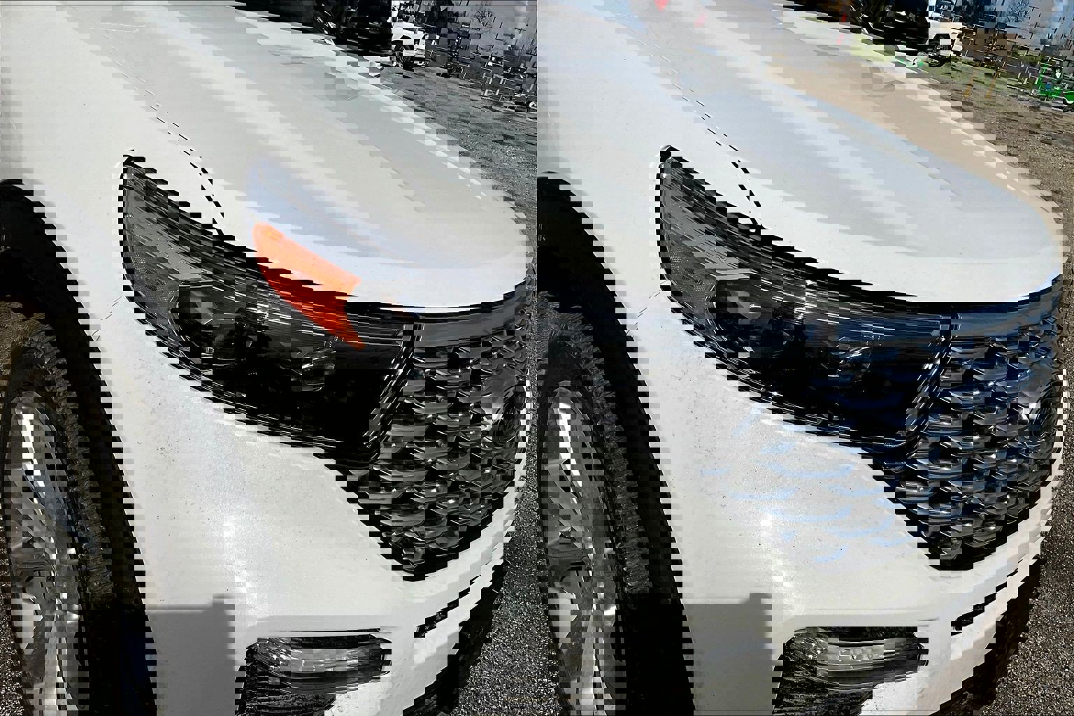 Used 2022 Ford Explorer Platinum w/ Technology Package image 31