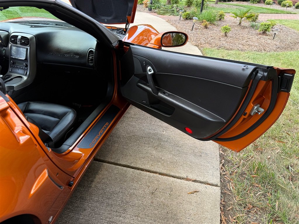 Used 2007 Chevrolet Corvette Z06 w/ Preferred Equipment Group RWD image 55