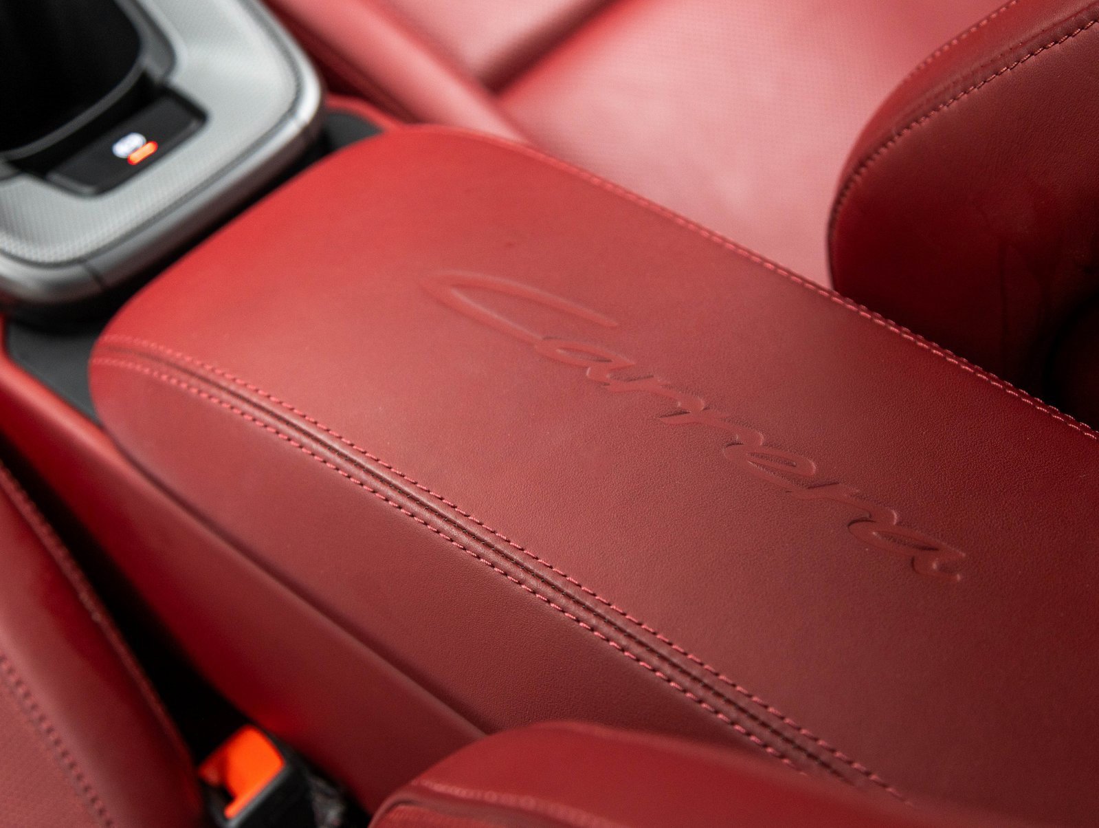 Used 2023 Porsche 911 Carrera image 31