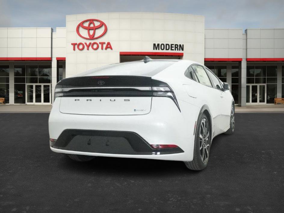 New 2026 Toyota Prius Plug-In Hybrid FWD image 20