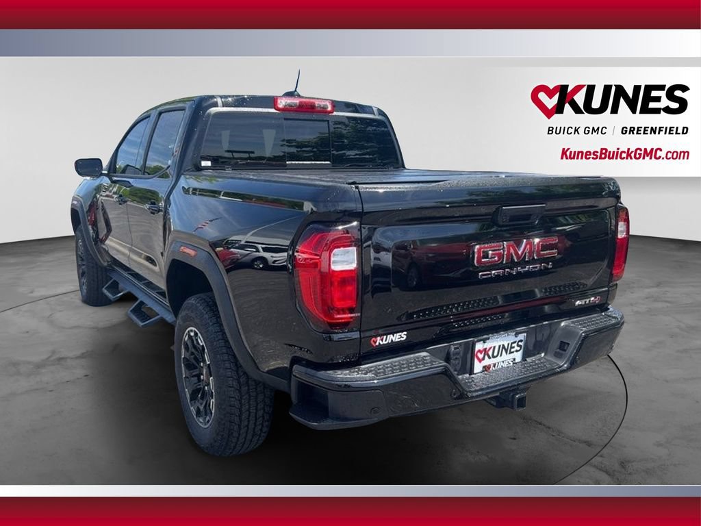 Used 2026 GMC Canyon AT4 w/ Technology Plus Package AWD/4WD image 9