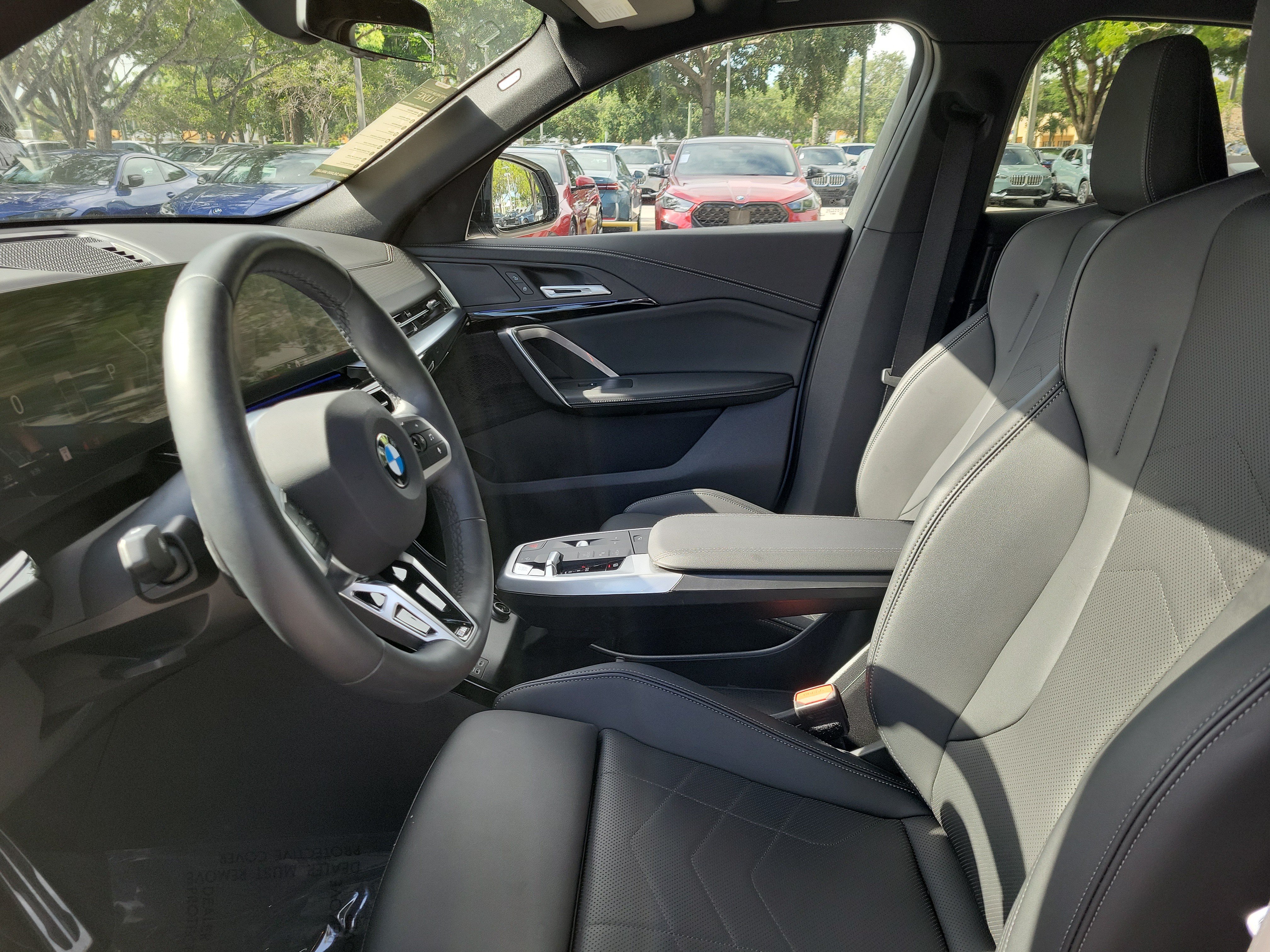 New 2026 BMW X2 xDrive28i AWD/4WD image 11