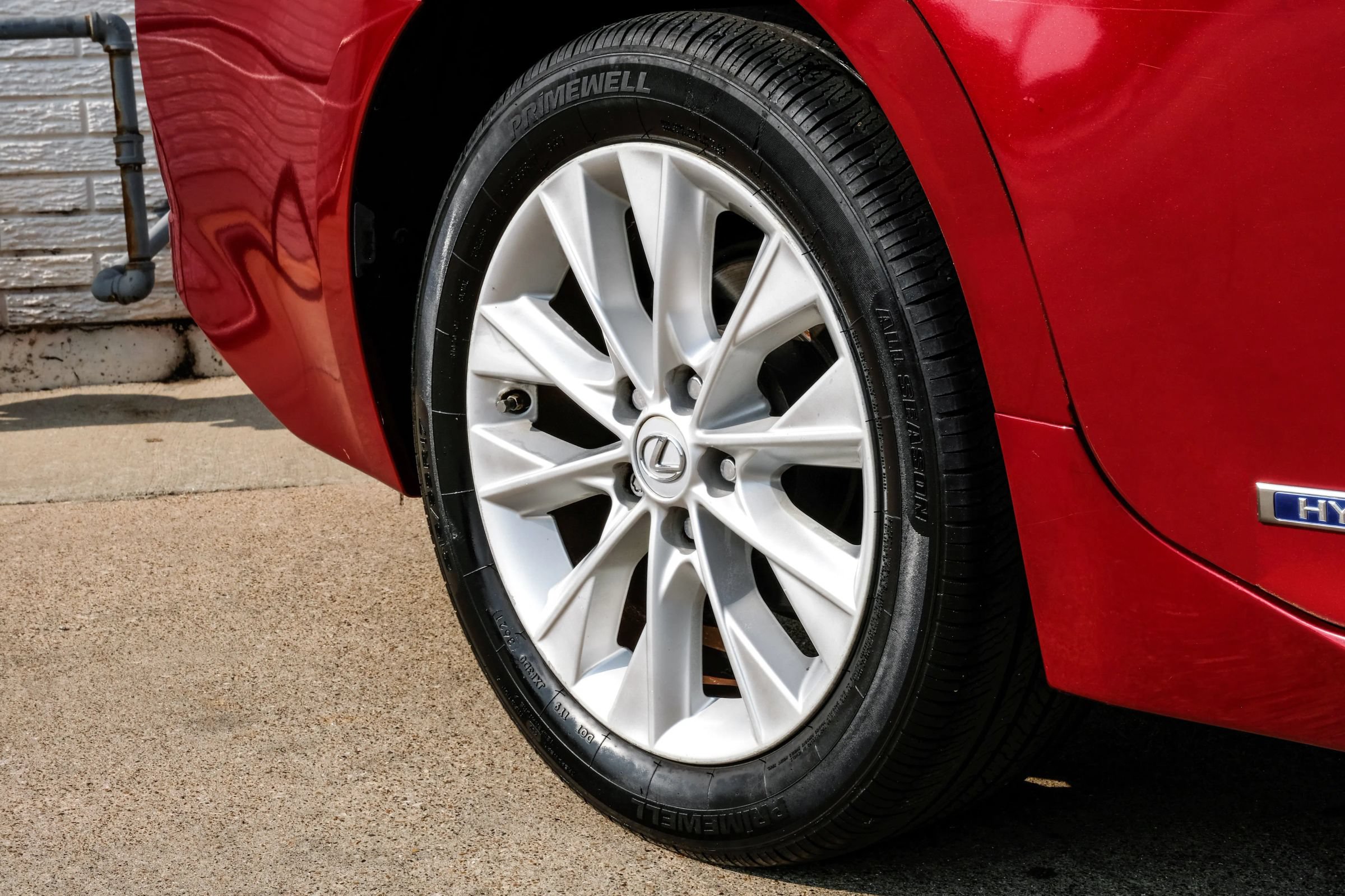 Used 2014 Lexus ES 300h w/ Luxury Package w/Bamboo Trim FWD image 60