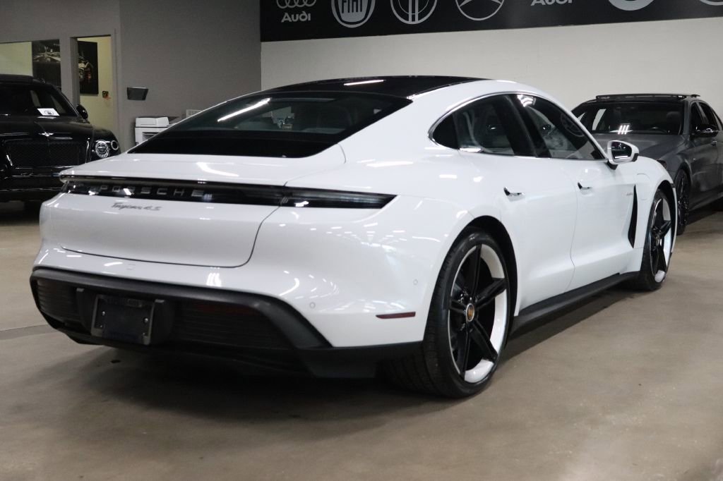 Used 2020 Porsche Taycan 4S image 5